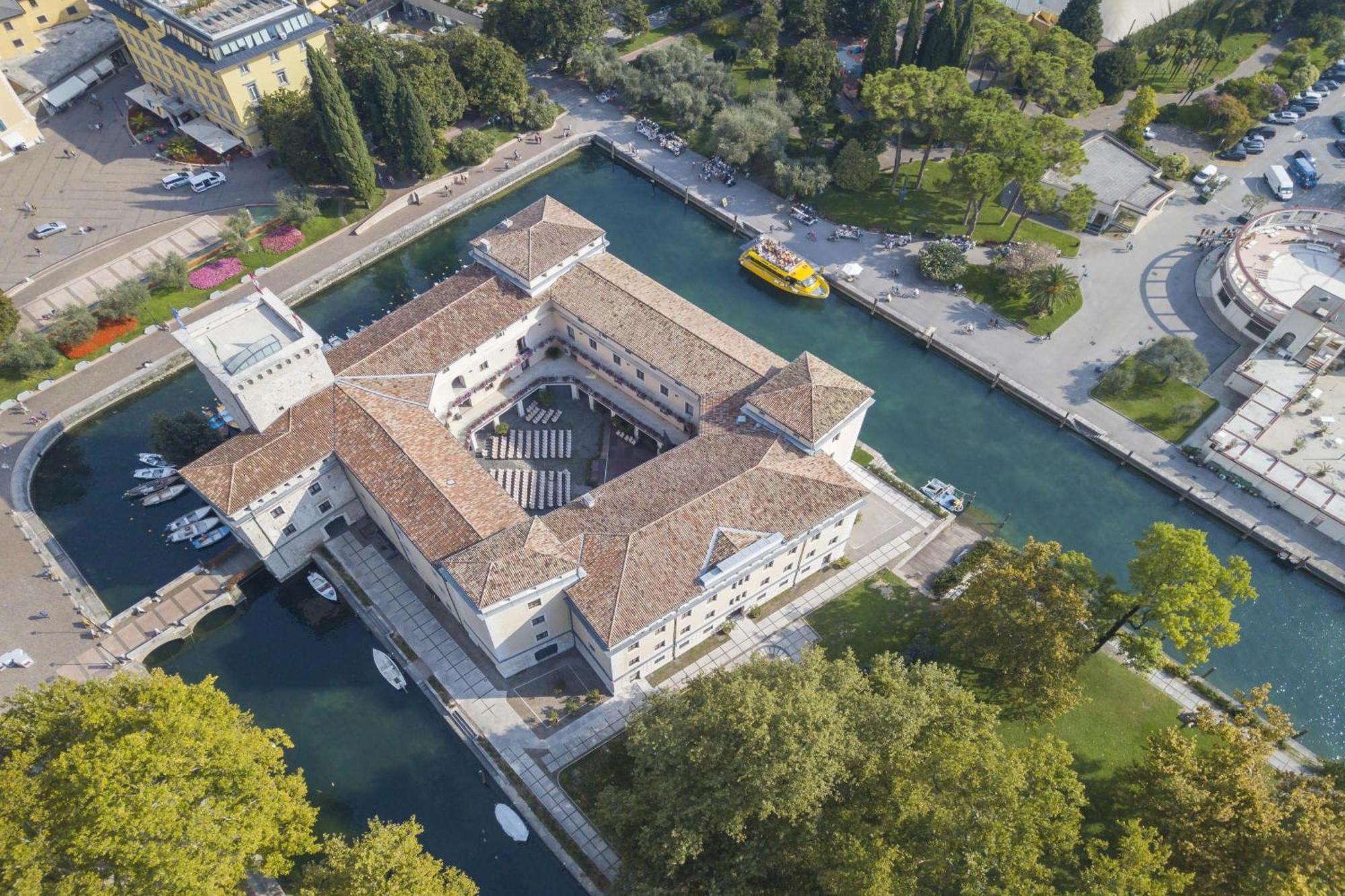 Residenza Lago D'Argento - Happy Rentals Riva del Garda Eksteriør bilde