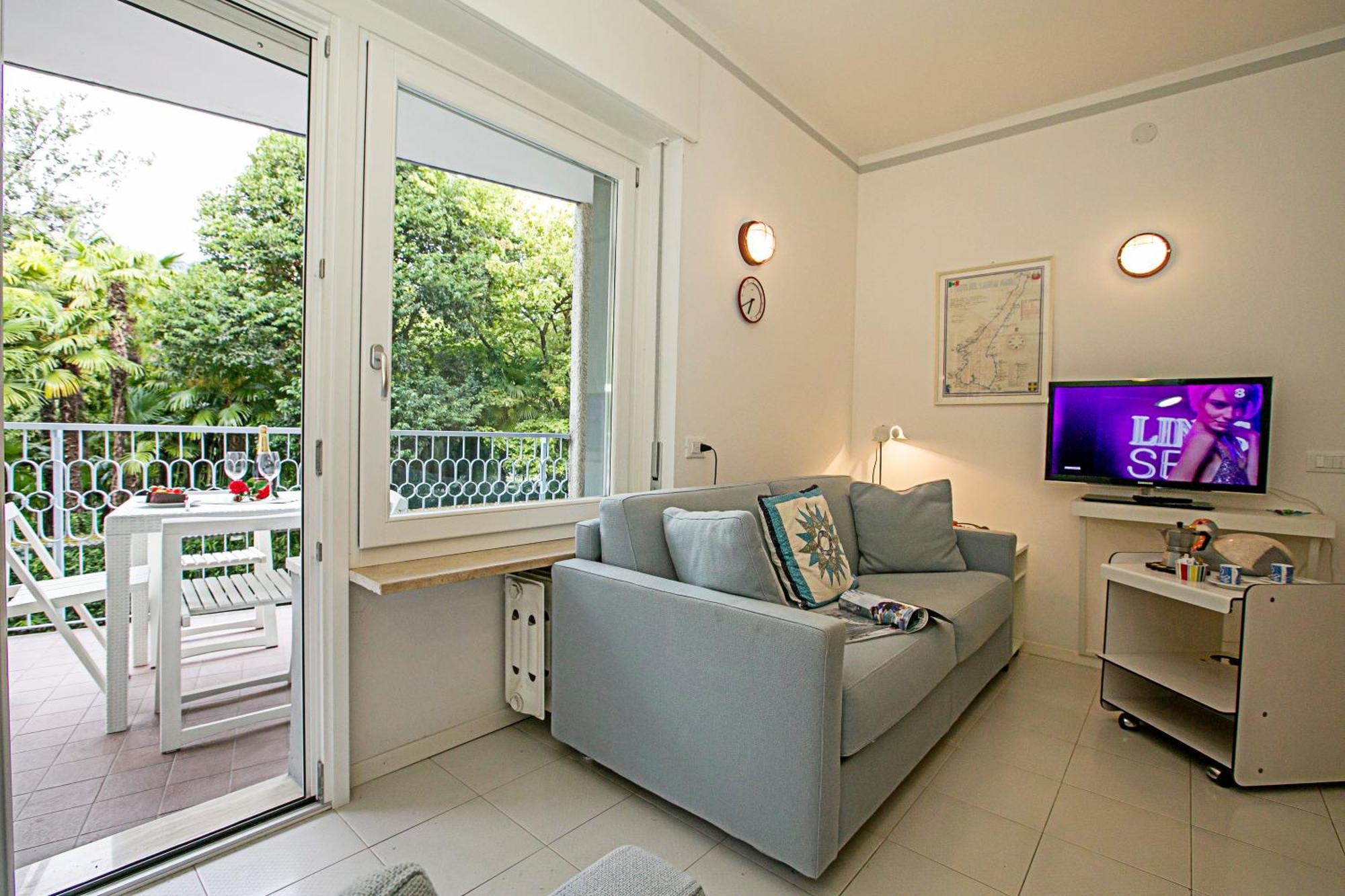 Residenza Lago D'Argento - Happy Rentals Riva del Garda Eksteriør bilde