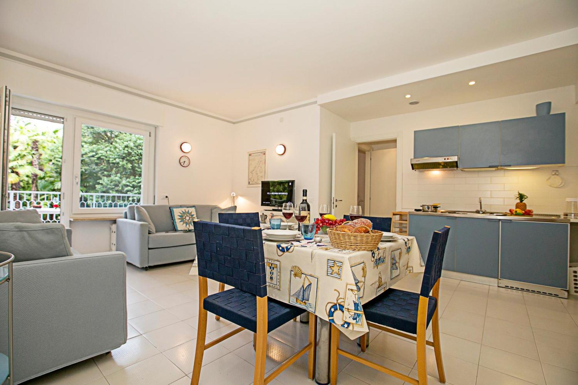 Residenza Lago D'Argento - Happy Rentals Riva del Garda Eksteriør bilde