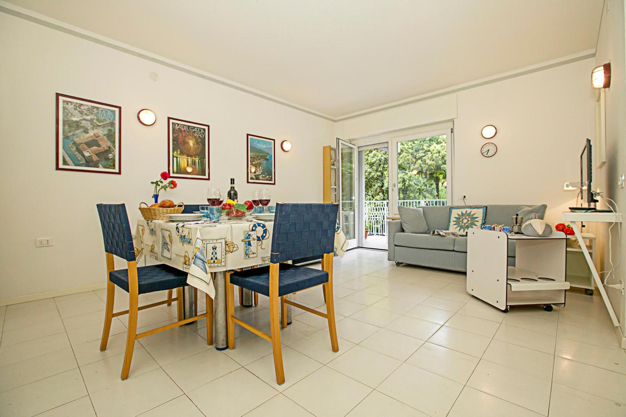Residenza Lago D'Argento - Happy Rentals Riva del Garda Eksteriør bilde